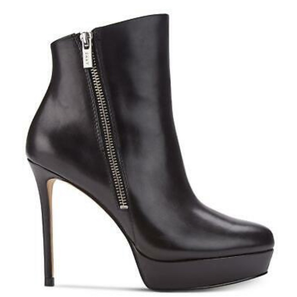 NWB DKNY Jami Platform Ankle Boots